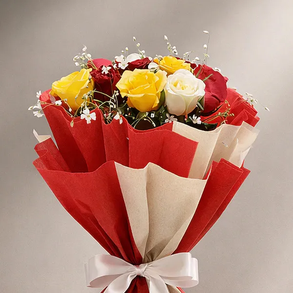 8 mixed roses bouquet 8 mixed roses bouquet