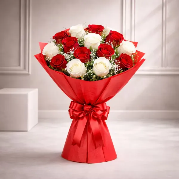 15 mixed red and white roses bouquet 15 mixed red and white roses bouquet