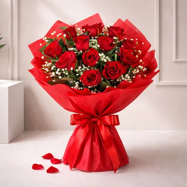 romantic bunch of red roses romantic bunch of red roses